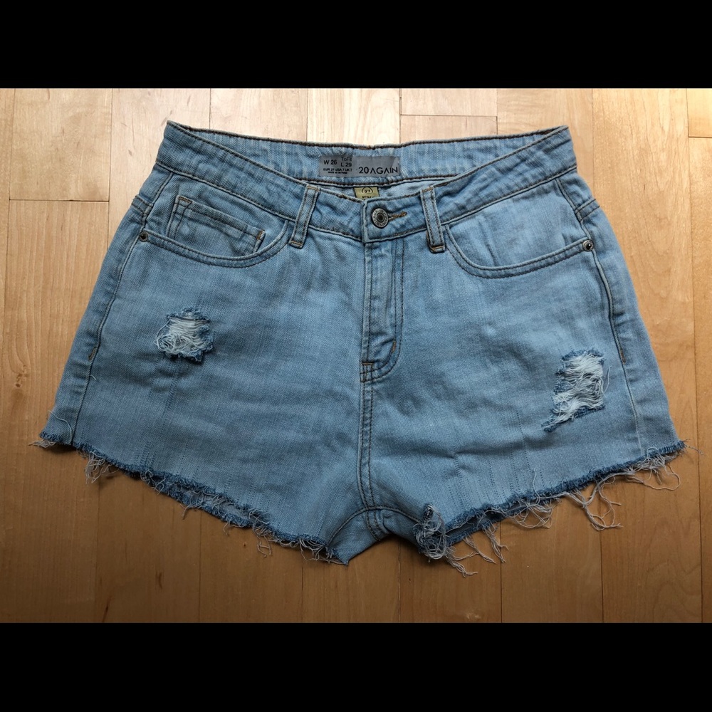 Distressed denim shorts high waist